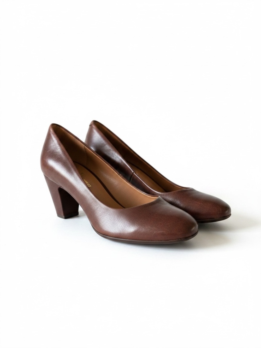 Sofft Women's 6B Brown Leather Pumps Round Toe Block Heel SF0072990 Comfort